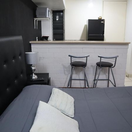 Super Suite con baño y cocina excelente ubicación México DF Exterior foto